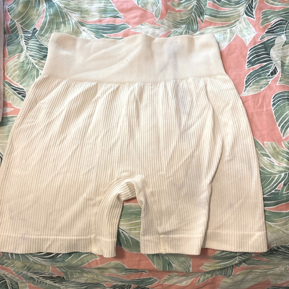 white workout shorts small